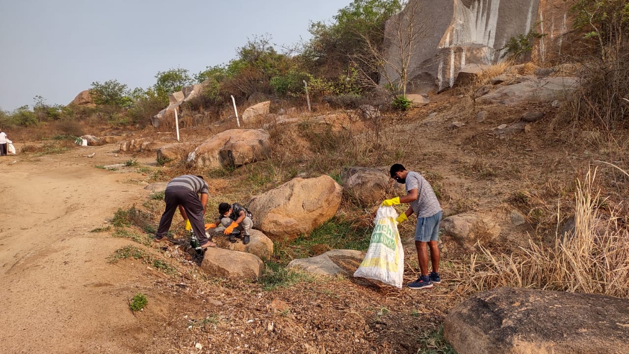 #1 - #5 Cleanup Drives, Ameenpur Lake, Hyderabad, India.